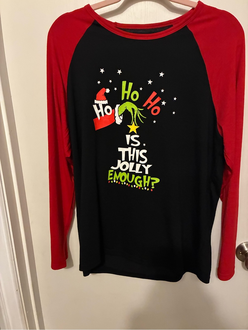Women’s Long Sleeve Christmas Raglan Tee - Black/Red